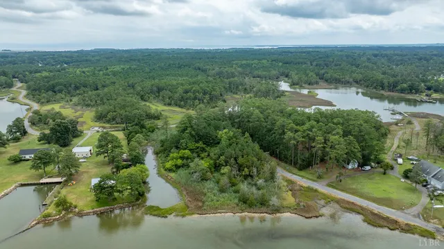 $129,900 | 9323 Rowes Point Road, Hayes, VA 23072