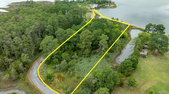 $129,900 | 9323 Rowes Point Road, Hayes, VA 23072