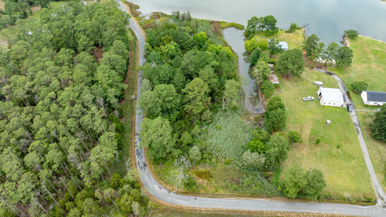 9323 Rowes Point Road Hayes, VA 23072 - Photo 22 of 23