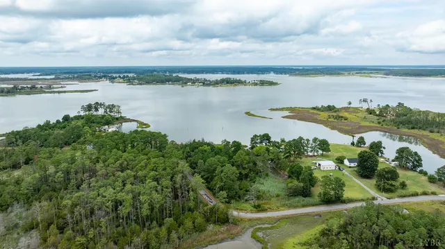 $129,900 | 9323 Rowes Point Road, Hayes, VA 23072