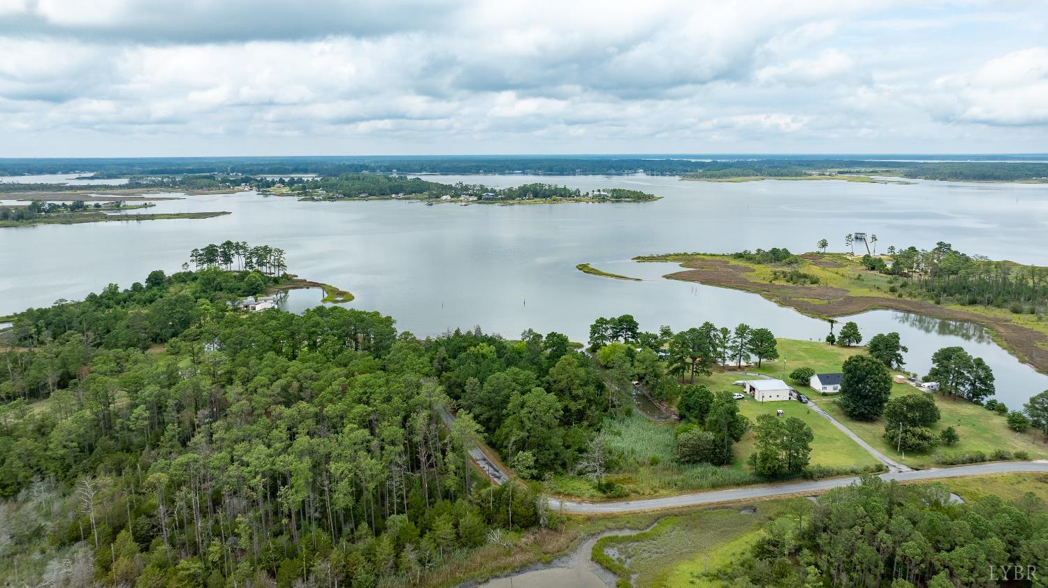 9323 Rowes Point Road Hayes, VA 23072 - Photo 6 of 23