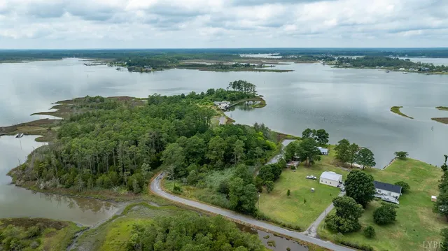 $129,900 | 9323 Rowes Point Road, Hayes, VA 23072