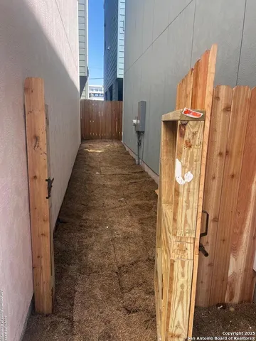 $309,000 | 310 West Evergreen Street, Unit 120, San Antonio, TX 78212