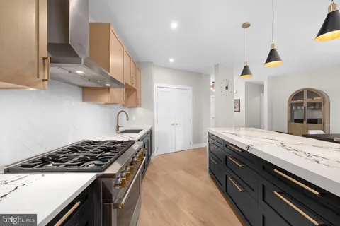 $995,000 | 2801 New Mexico Avenue Northwest, Unit 618, Washington, DC 20007