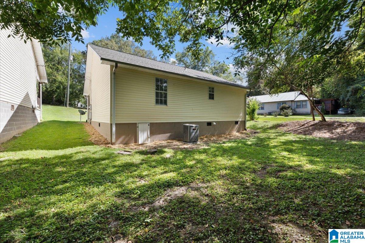 214 Washington Avenue West Oneonta, AL 35121 - Photo 16 of 18