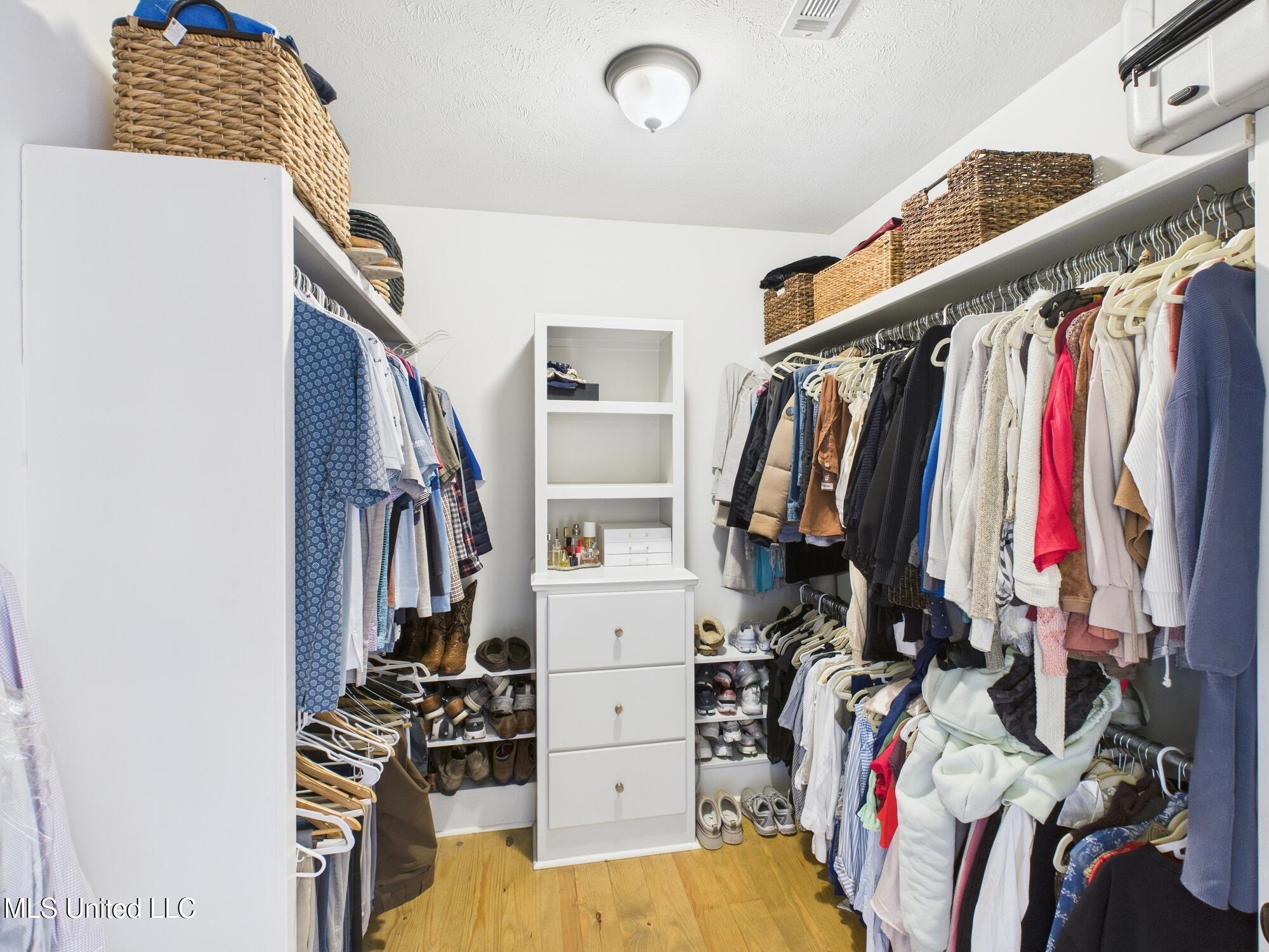 141 Fieldstone Lane Madison, MS 39110 - Photo 21 of 39 CAM02761G0-PR0045-STILL035