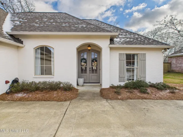 $339,000 | 141 Fieldstone Lane, Madison, MS 39110