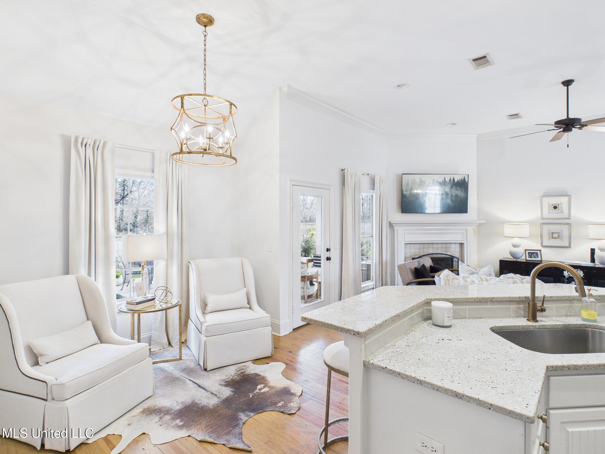 141 Fieldstone Lane Madison, MS 39110 - Photo 9 of 39 CAM02761G0-PR0045-STILL019