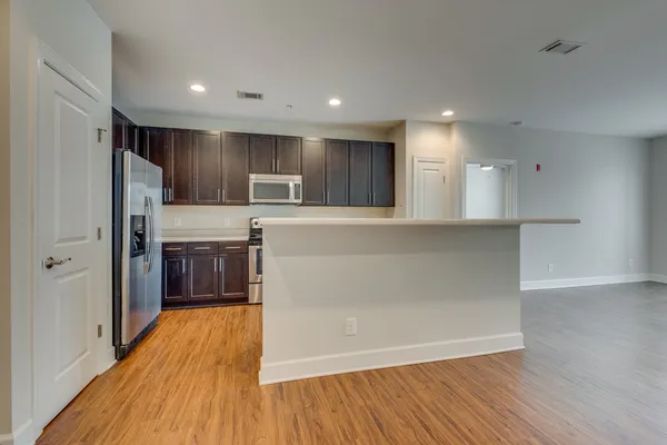 $2,400 | 700 Wedgewood Park, Unit 407, Nashville, TN 37203