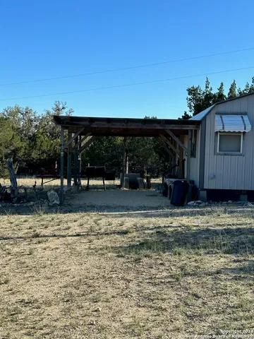 $223,000 | 337 Beulah Place, Utopia, TX 78884