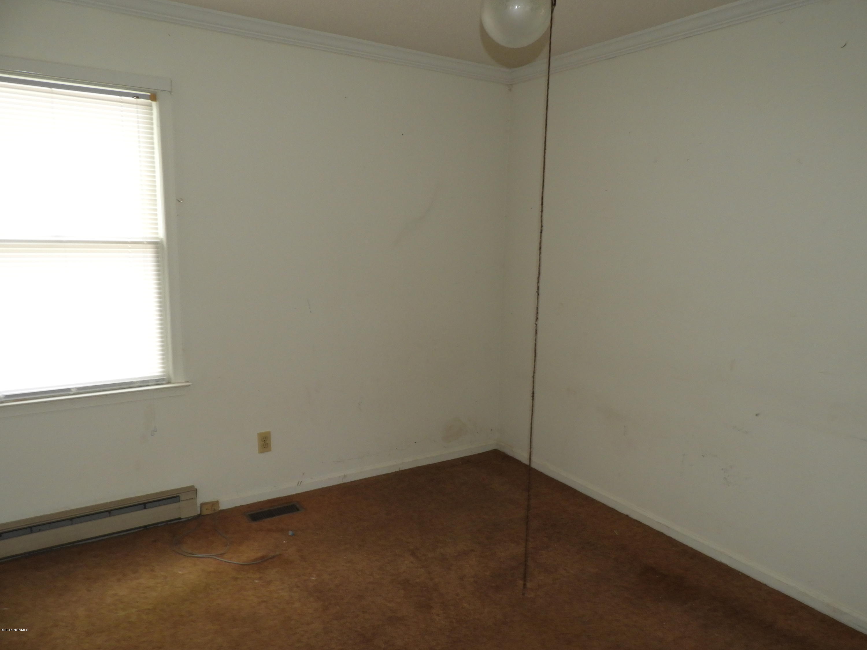 1178 Woodington Road Kinston, NC 28504 - Photo 6 of 8 BEDROOM 1