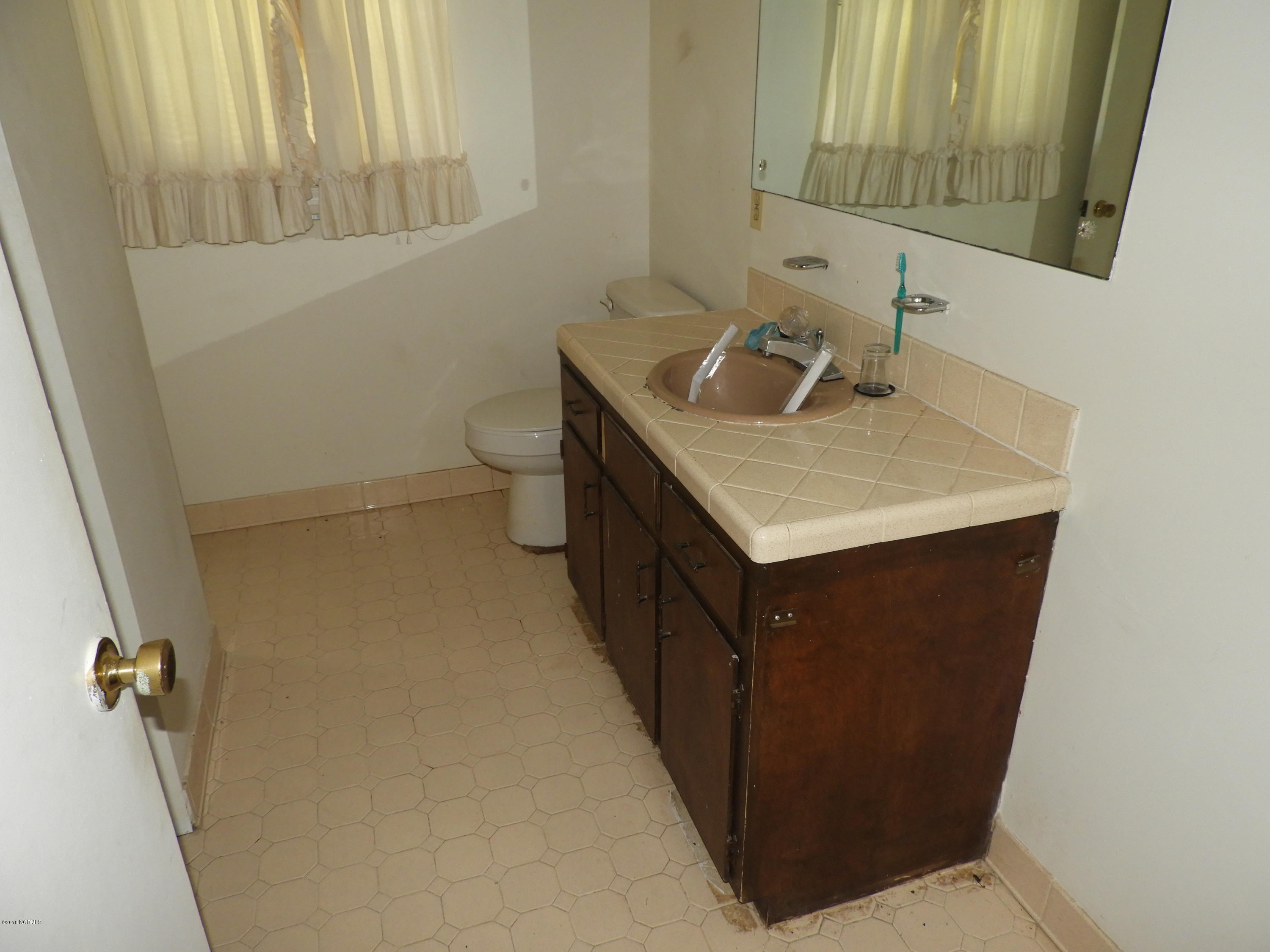 1178 Woodington Road Kinston, NC 28504 - Photo 7 of 8 BATHROOM