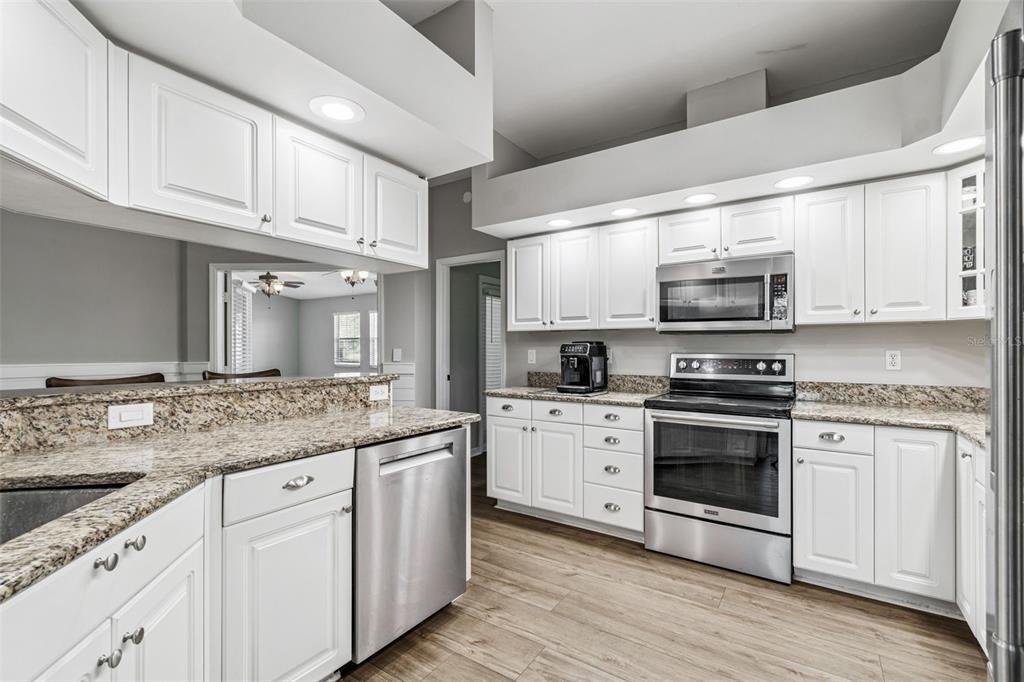 14721 Scharber Road Dade City, FL 33525 - Photo 28 of 100