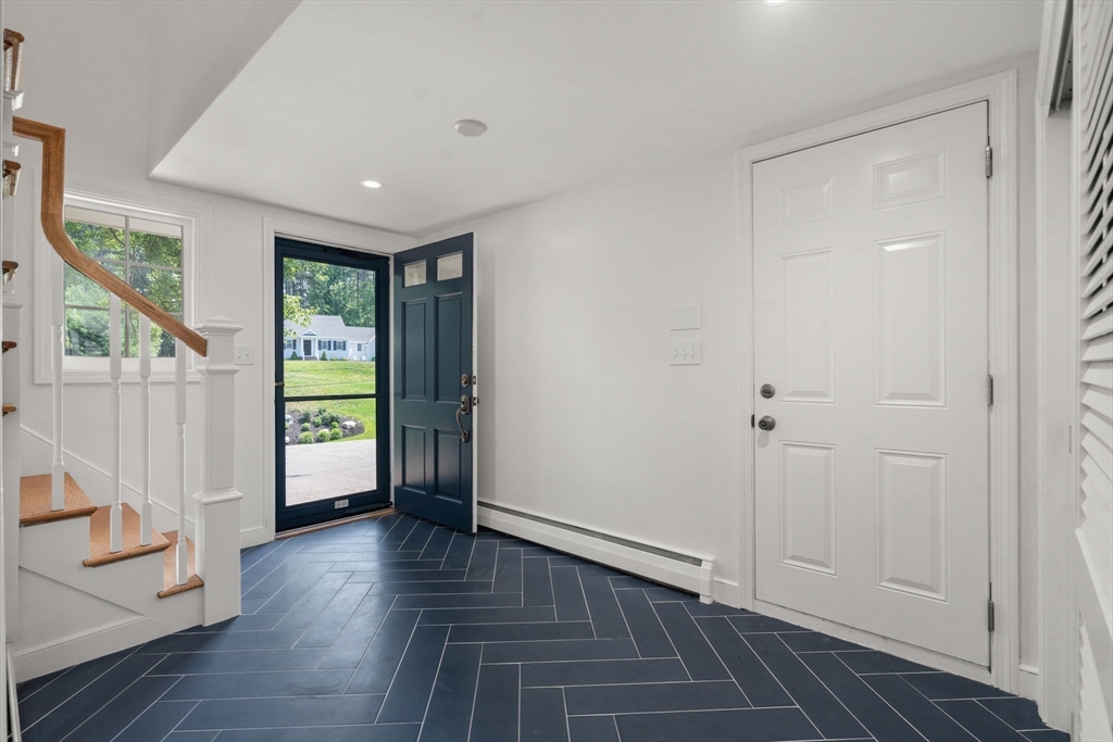 13 Valley Road Dover, MA 02030 - Photo 23 of 33