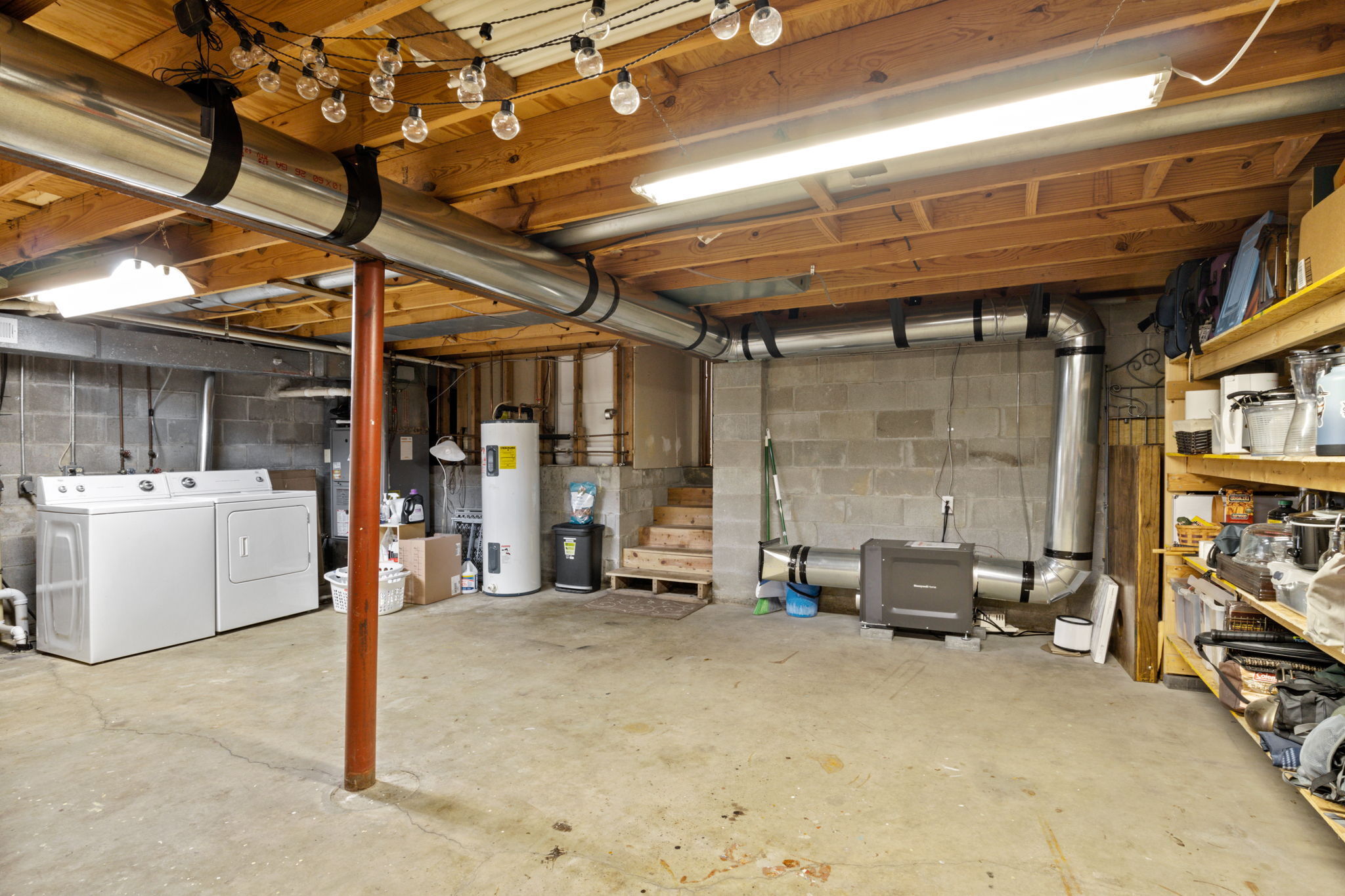 958 Apple Valley Road Greenwood, IN 46142 - Photo 28 of 34 Gallery Image 28