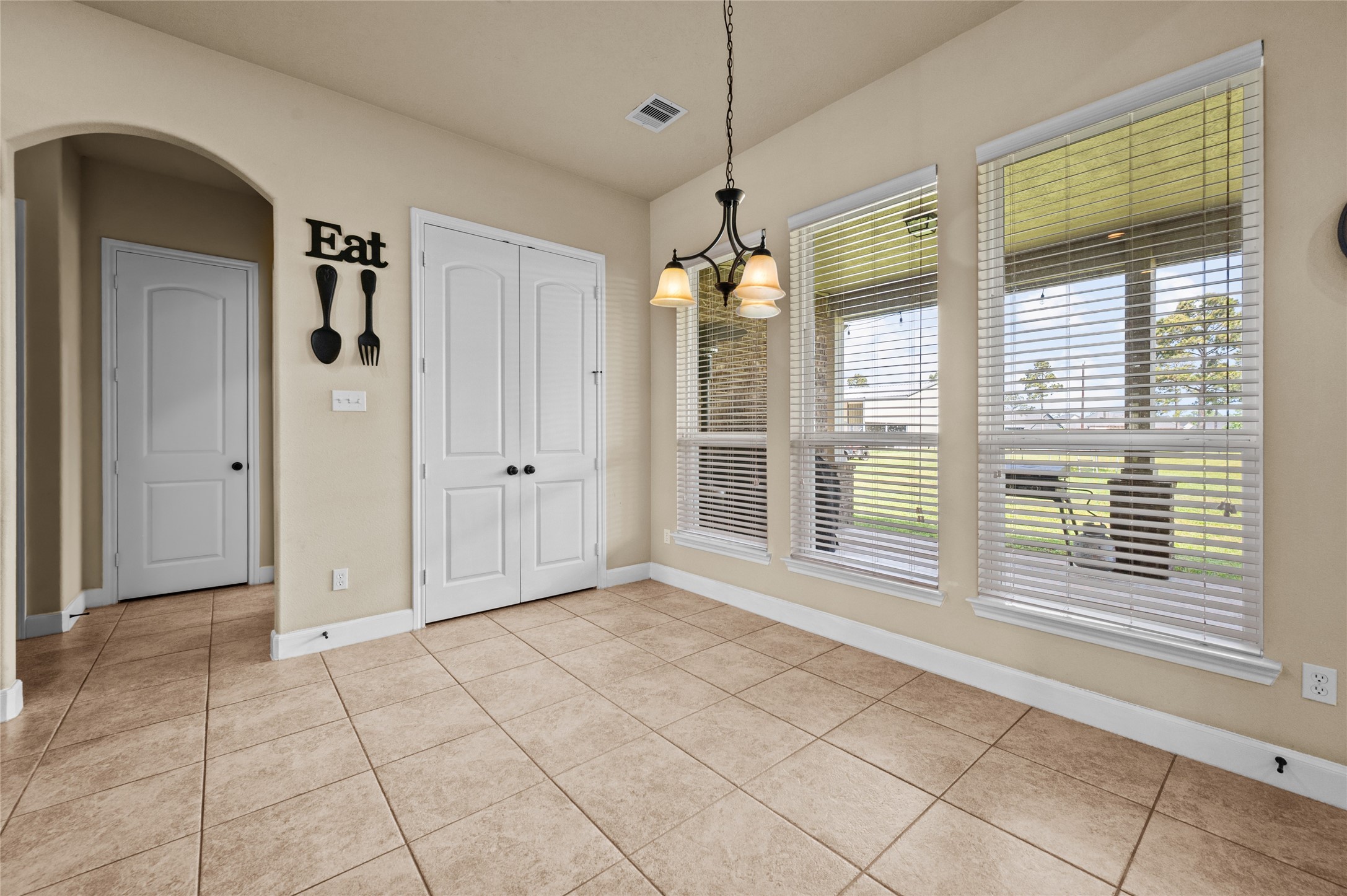 5111 Camp Creek Road Baytown, TX 77523 - Photo 23 of 49