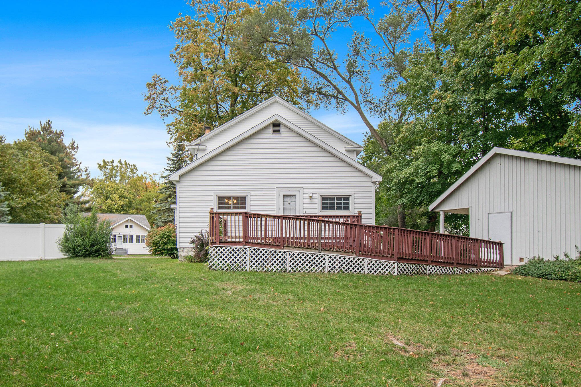 340 Centreville Road Constantine, MI 49042 - Photo 24 of 24 Back Deck