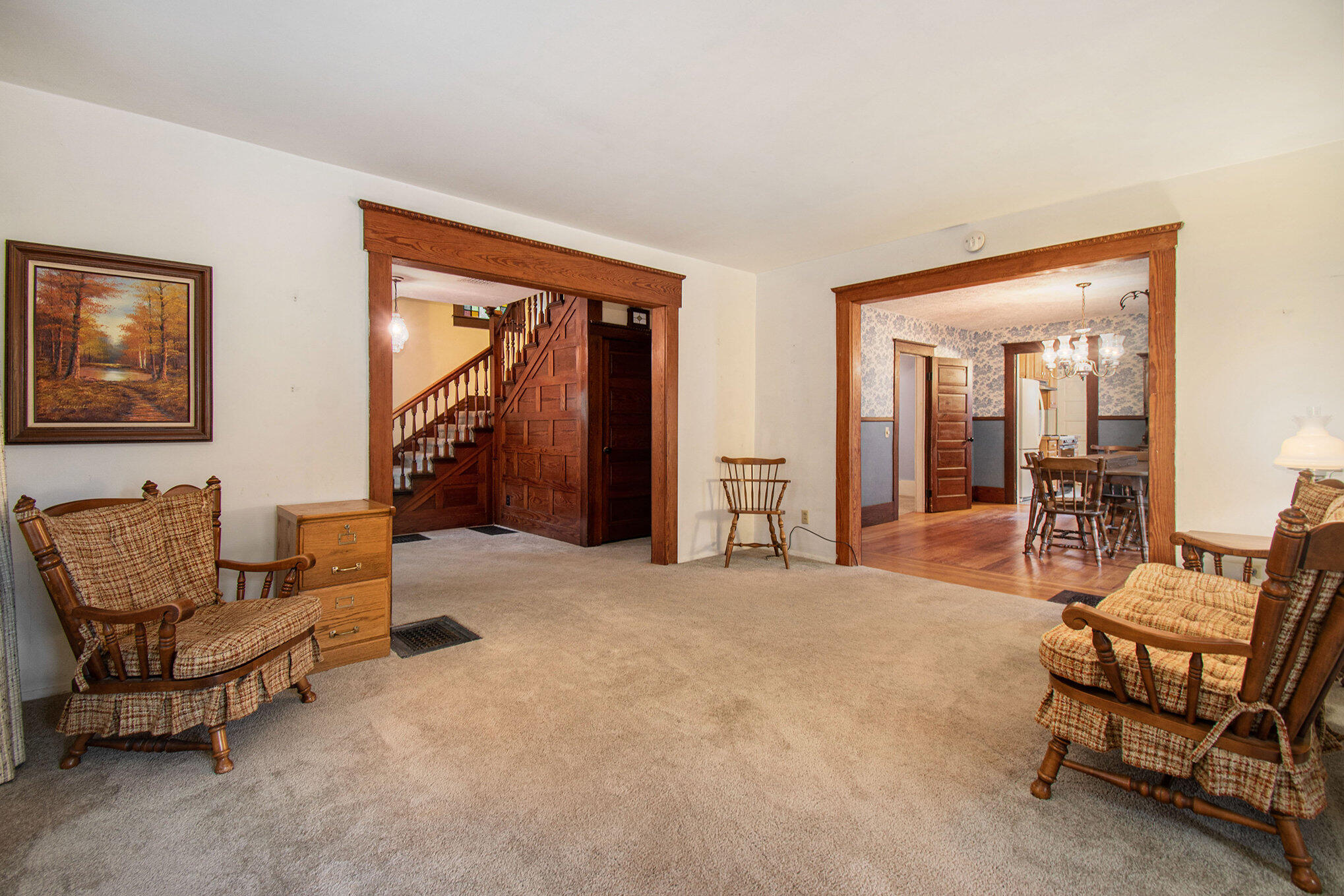 340 Centreville Road Constantine, MI 49042 - Photo 5 of 24 Living Room