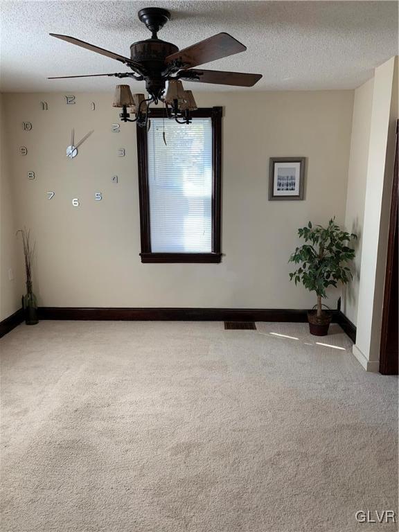 2161 East Scenic Drive Bath, PA 18014 - Photo 9 of 27