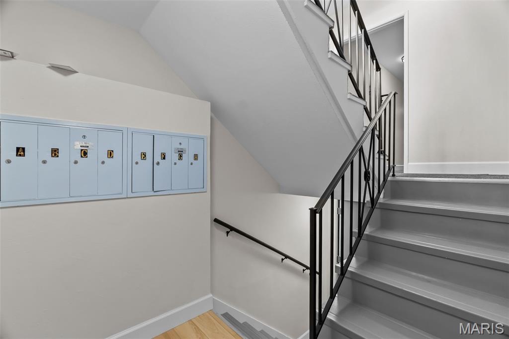 4615 Virginia Avenue St. Louis, MO 63111 - Photo 5 of 51