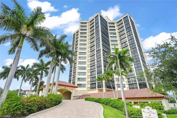 $5,500 | 6000 Pelican Bay Boulevard, Unit 1202, Naples, FL 34108