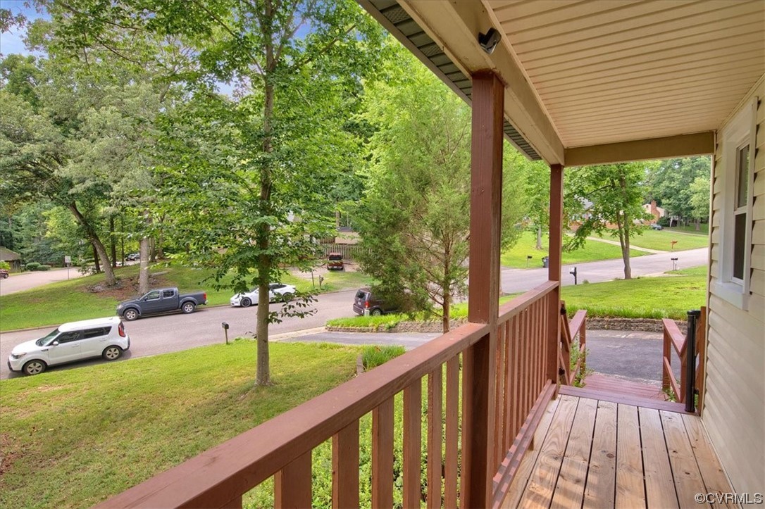 101 Eastman Road North Chesterfield, VA 23236 - Photo 4 of 32 Gallery Image 4