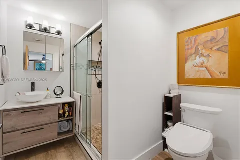 $1,685,000 | 5785 Southwest 46th Terrace, Miami, FL 33155