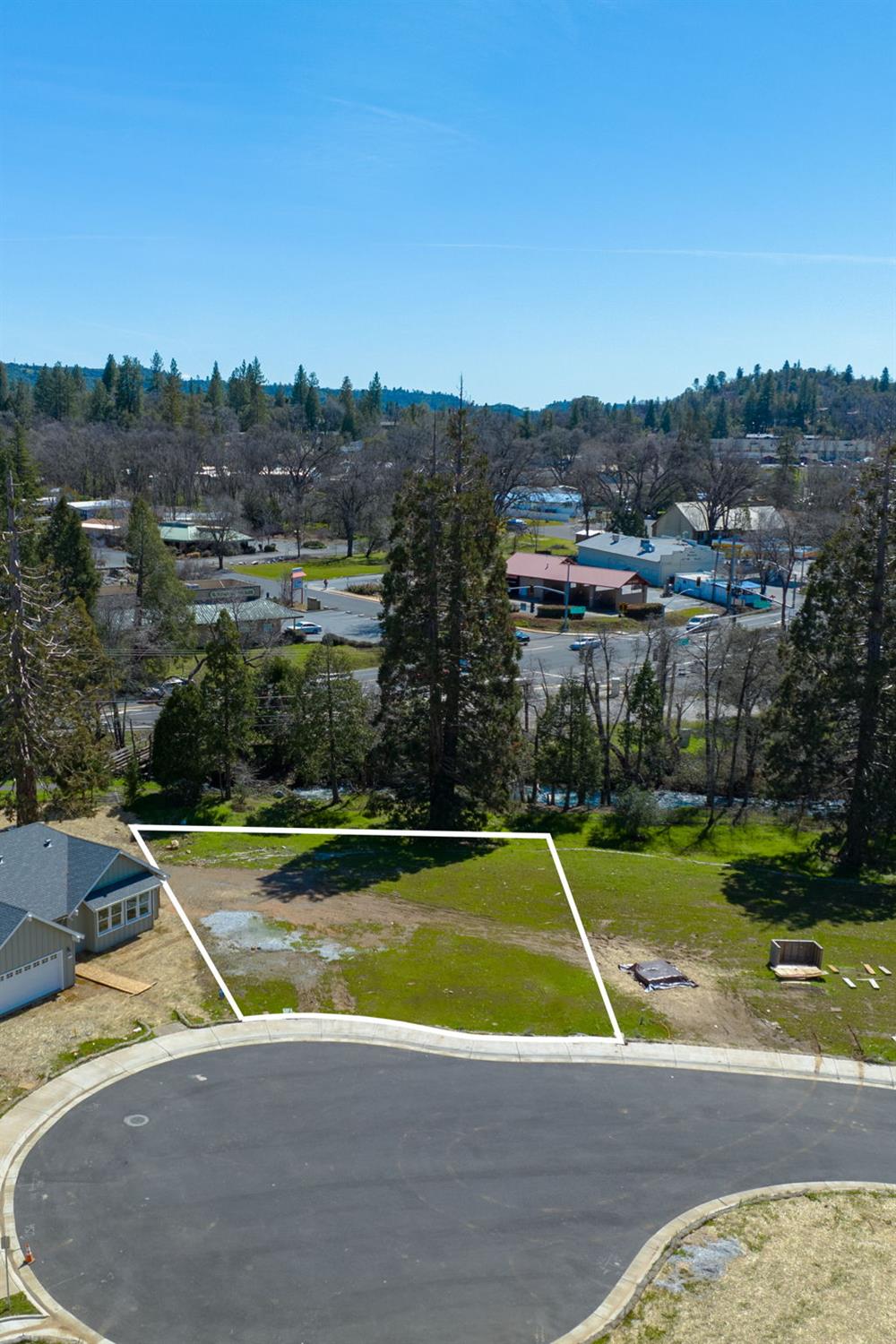 128 Creekside Court Murphys, CA 95247 - Photo 1 of 12