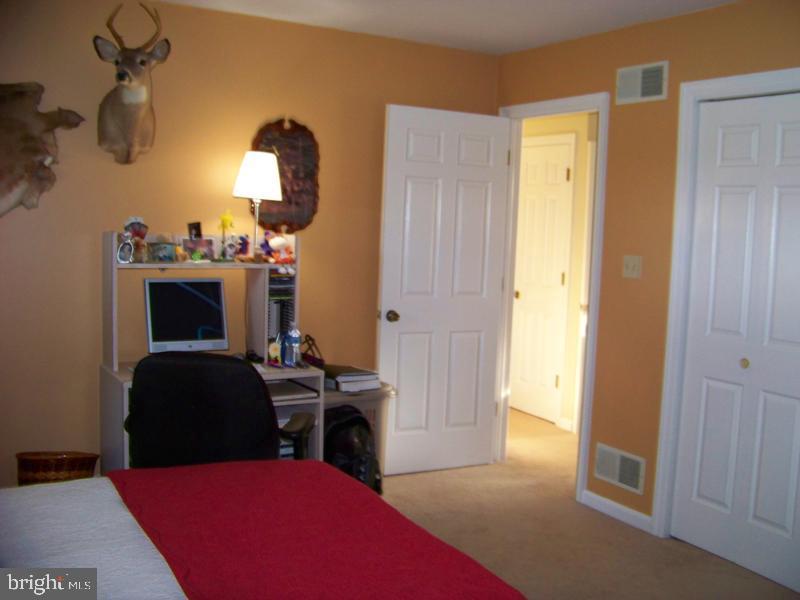 874 Rife Run Road Manheim, PA 17545 - Photo 9 of 30
