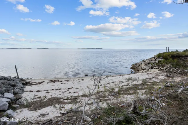 $195,000 | 349 Lola Road, Cedar Island, NC 28520