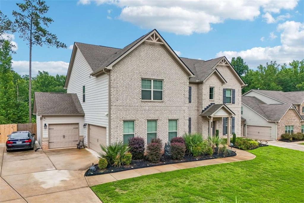 415 Traditions Lane Hampton, GA 30228 - Photo 3 of 69