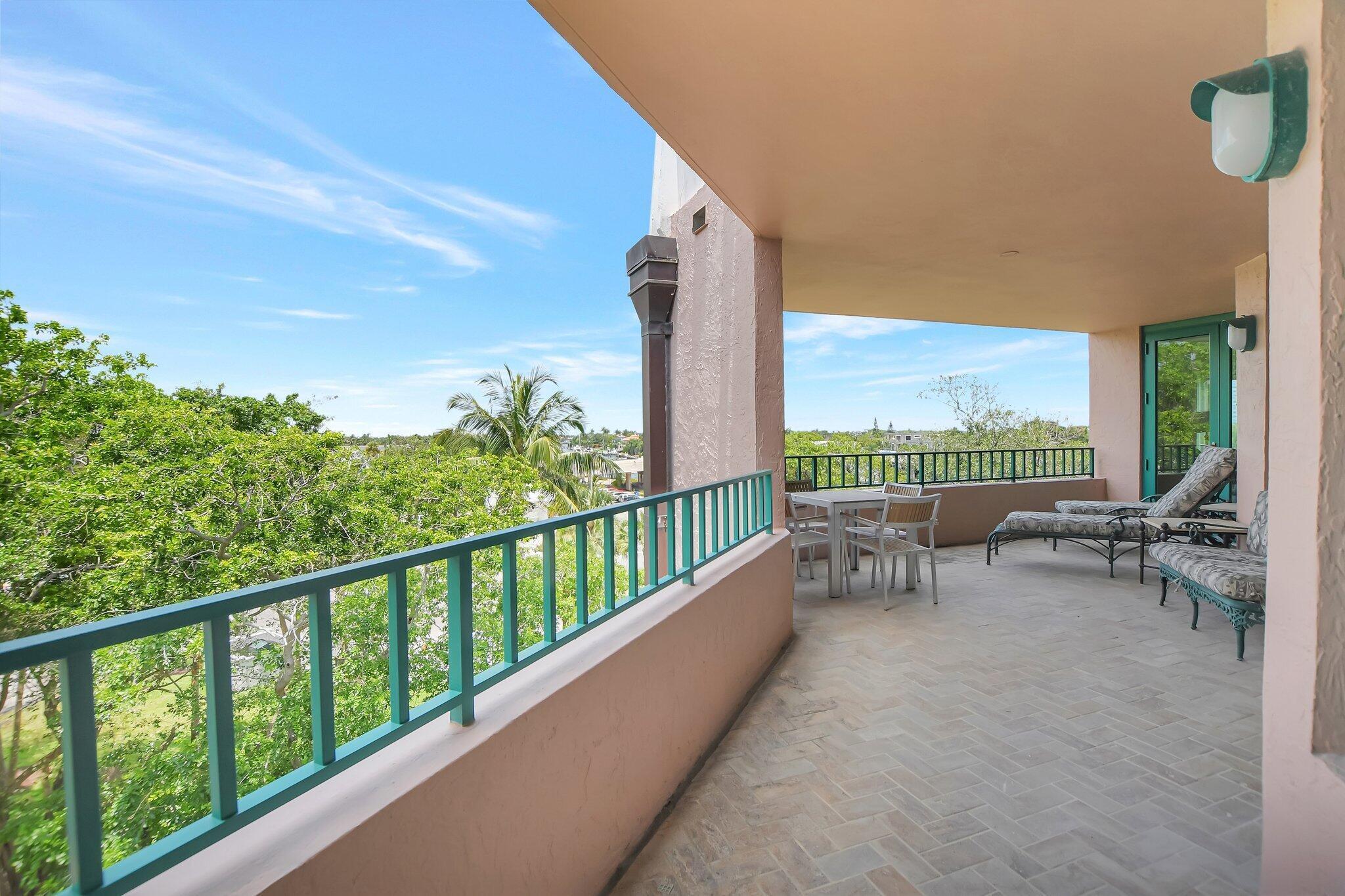 100 Southeast 5th Avenue, Unit 504 Boca Raton, FL 33432 - Photo 32 of 59 Balcony