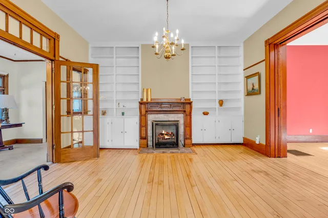 $340,000 | 408 East Wabash Avenue, Crawfordsville, IN 47933