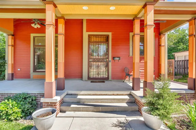 $340,000 | 408 East Wabash Avenue, Crawfordsville, IN 47933