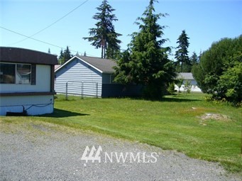 820 Russell Road Forks, WA 98331 - Photo 3 of 7 Gallery Image 3