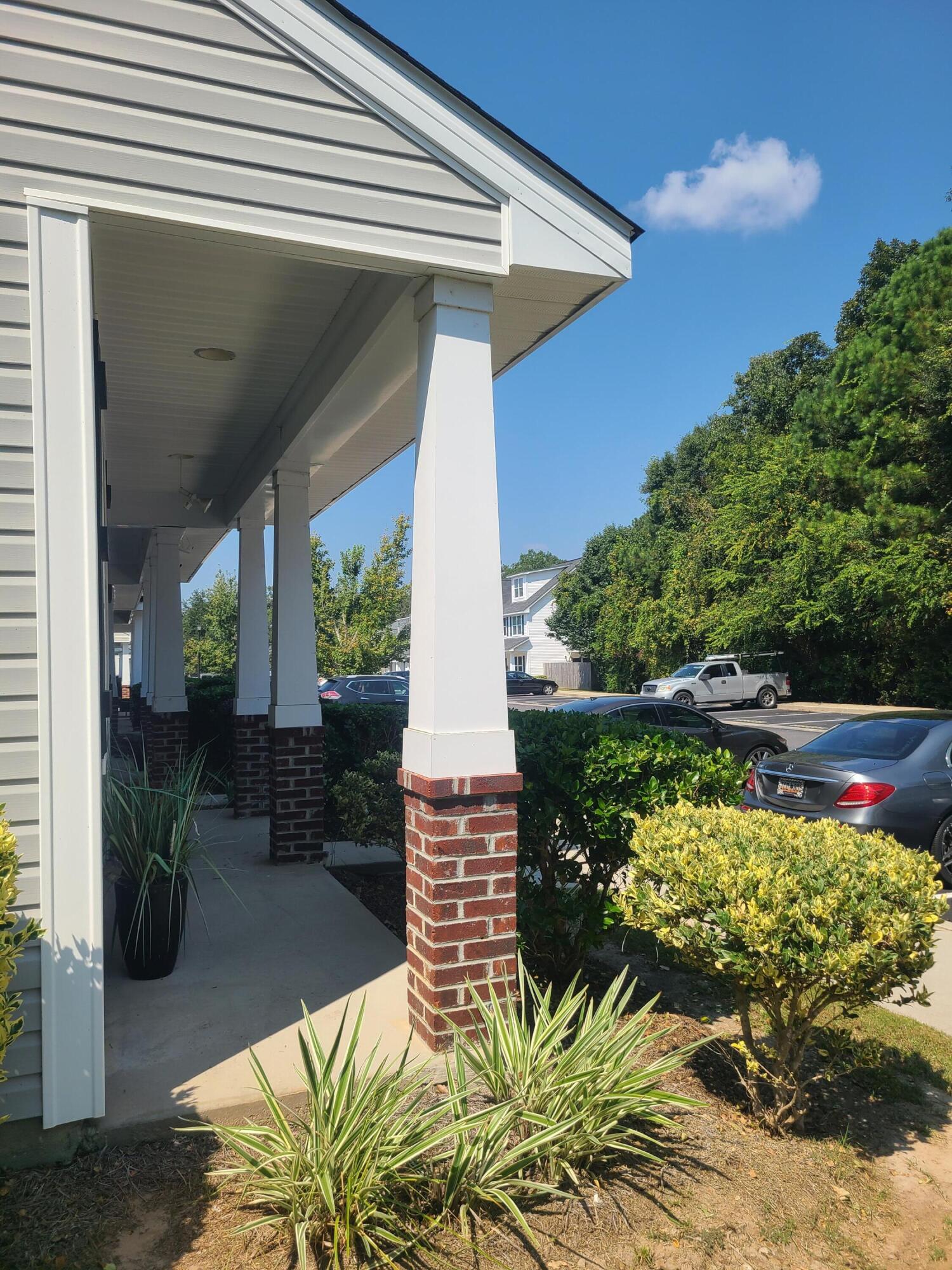 380 Flyway Road Goose Creek, SC 29445 - Photo 6 of 25 20250918_121601