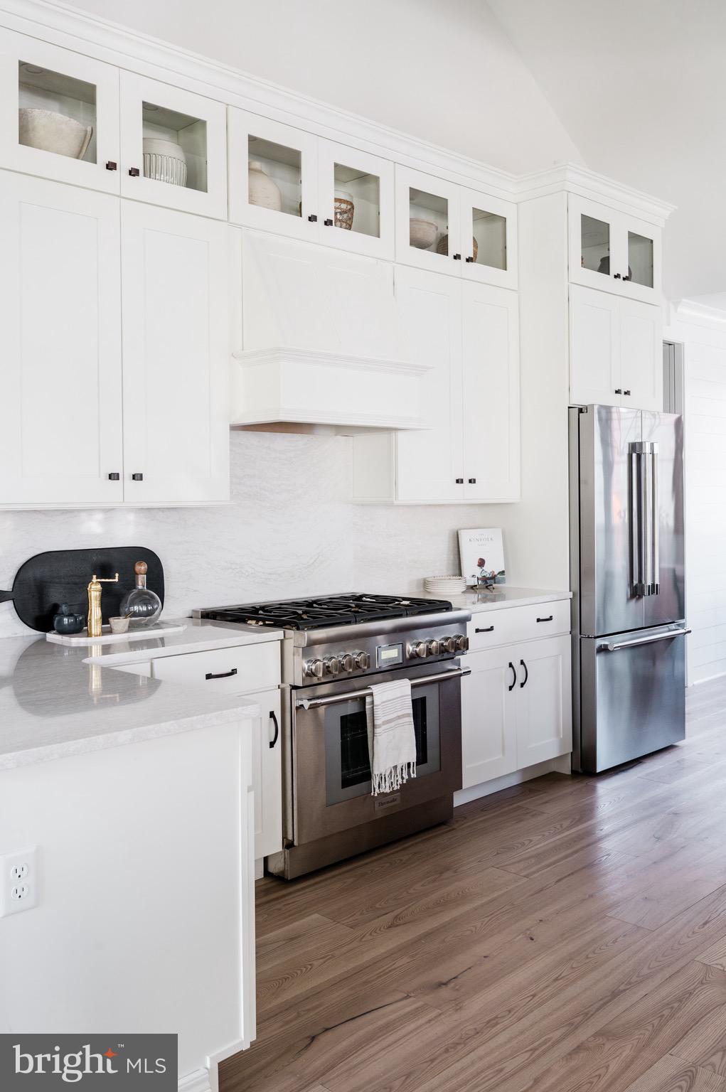 165 Duncan Loop Boiling Springs, PA 17007 - Photo 13 of 52