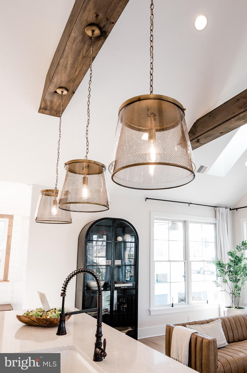 165 Duncan Loop Boiling Springs, PA 17007 - Photo 14 of 52