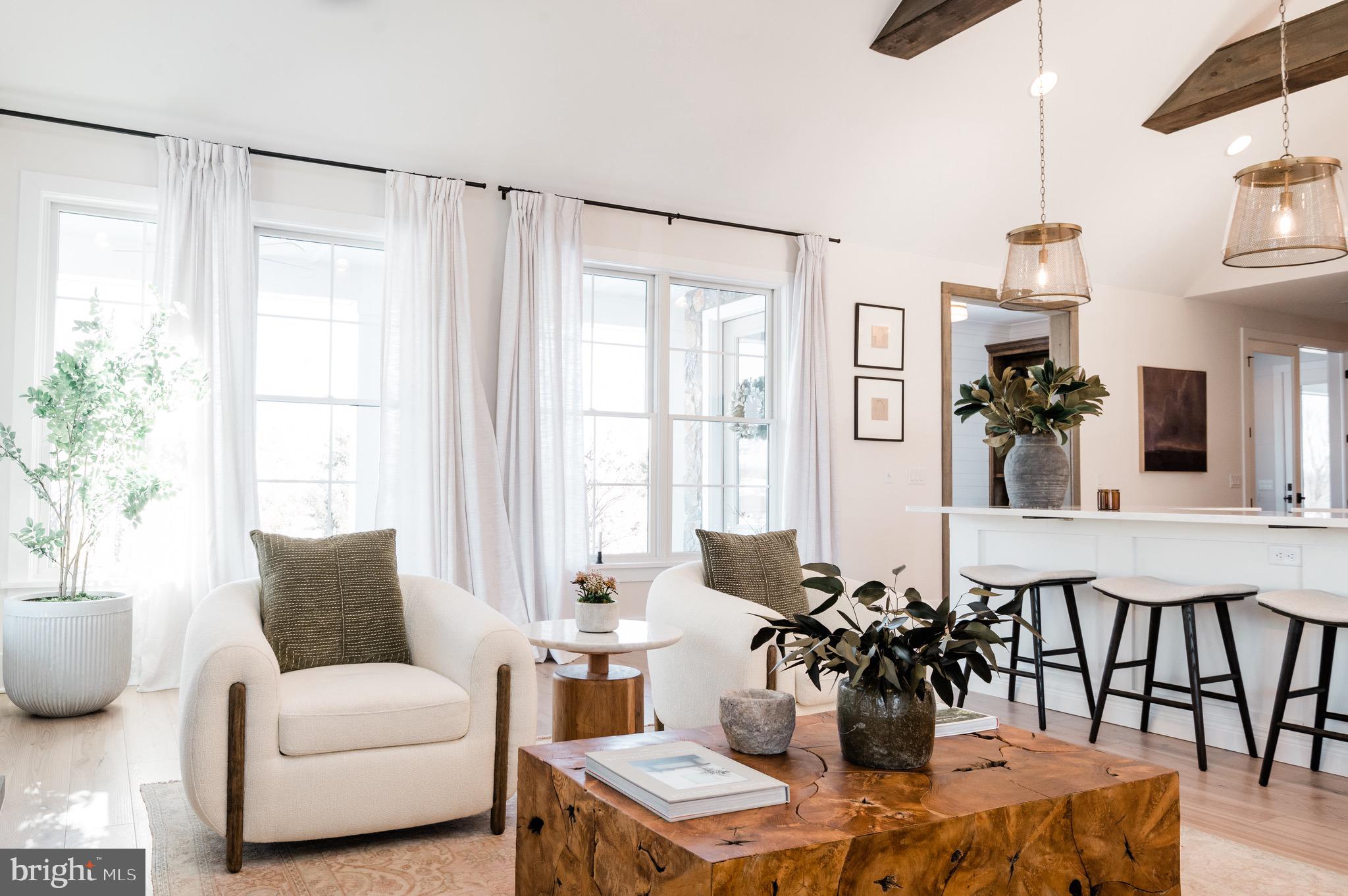 165 Duncan Loop Boiling Springs, PA 17007 - Photo 15 of 52