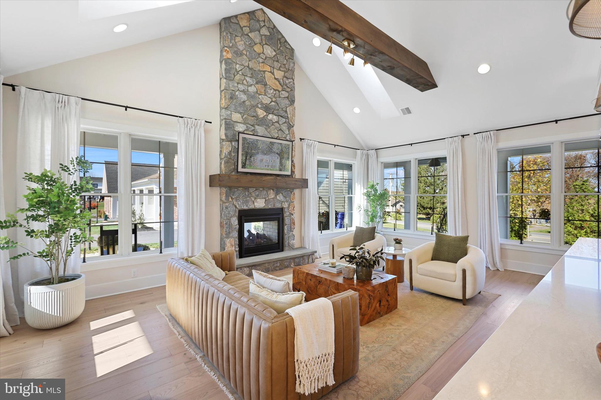 165 Duncan Loop Boiling Springs, PA 17007 - Photo 23 of 52