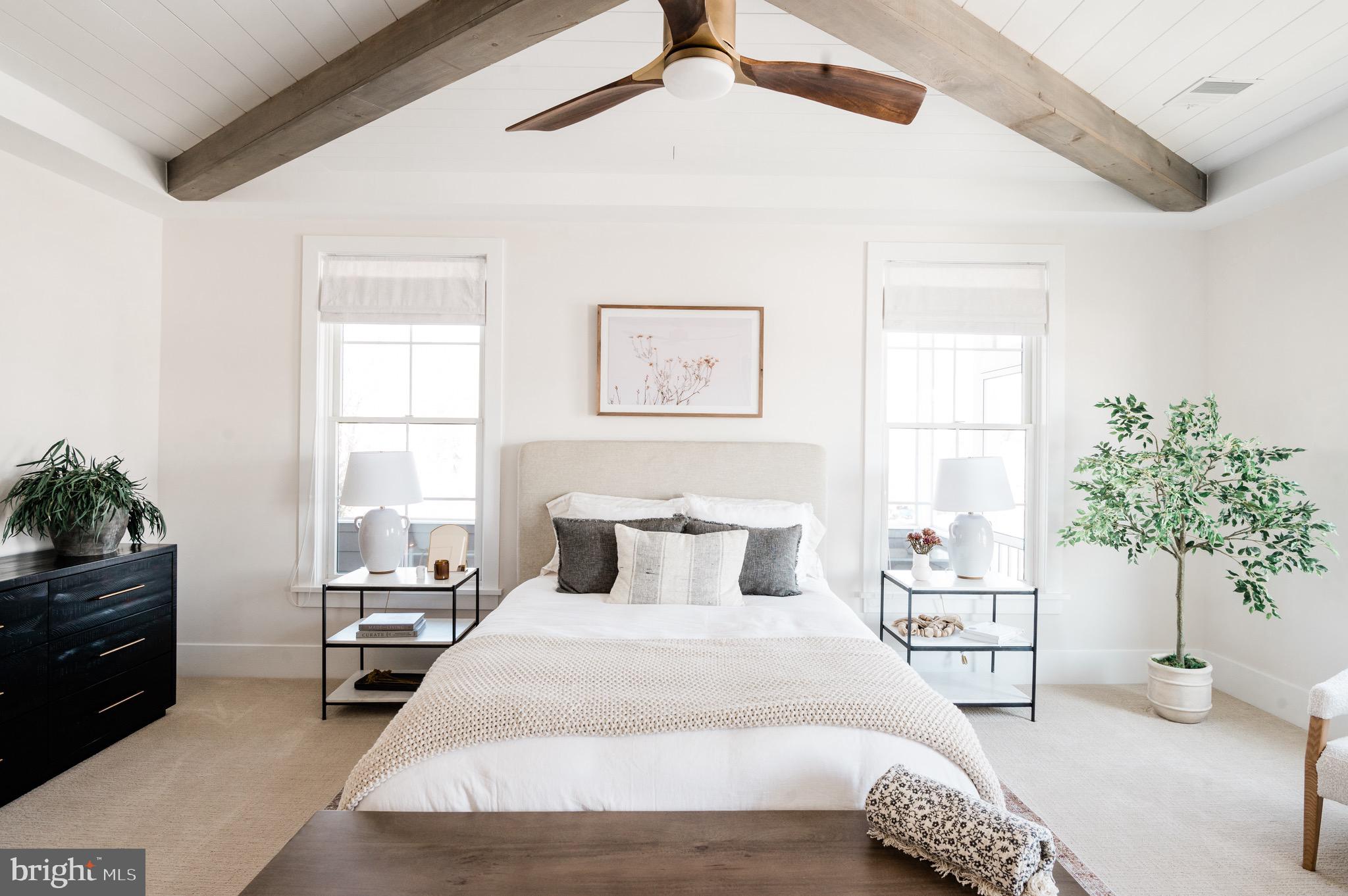 165 Duncan Loop Boiling Springs, PA 17007 - Photo 32 of 52