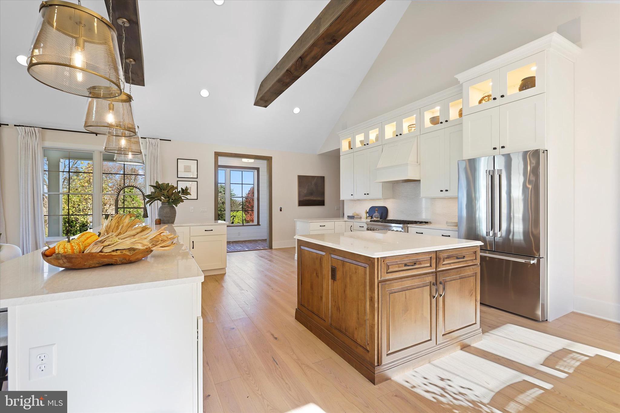 165 Duncan Loop Boiling Springs, PA 17007 - Photo 9 of 52