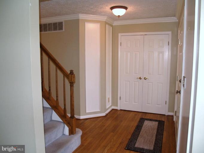 3219 Peverly Run Road Abingdon, MD 21009 - Photo 6 of 30 Entrance / Foyer