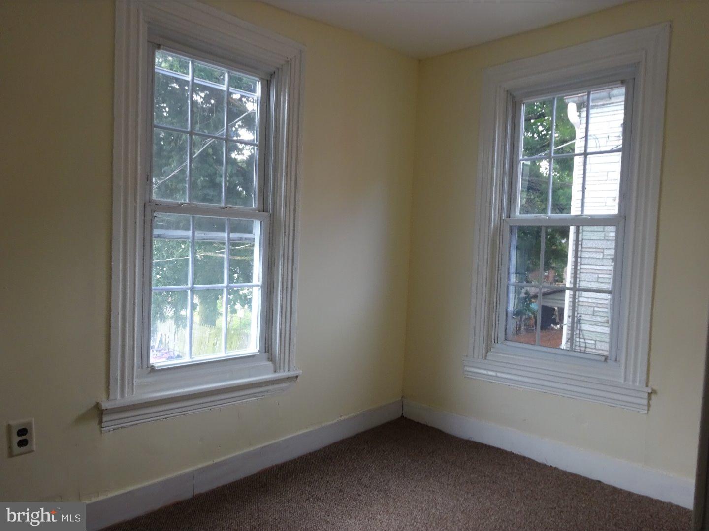 819 Gordon Street Reading, PA 19601 - Photo 7 of 11 Gallery Image 7