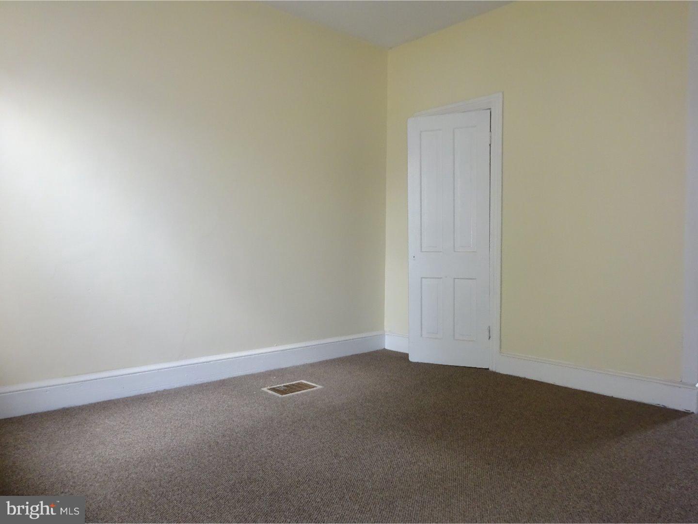 819 Gordon Street Reading, PA 19601 - Photo 8 of 11 Gallery Image 8
