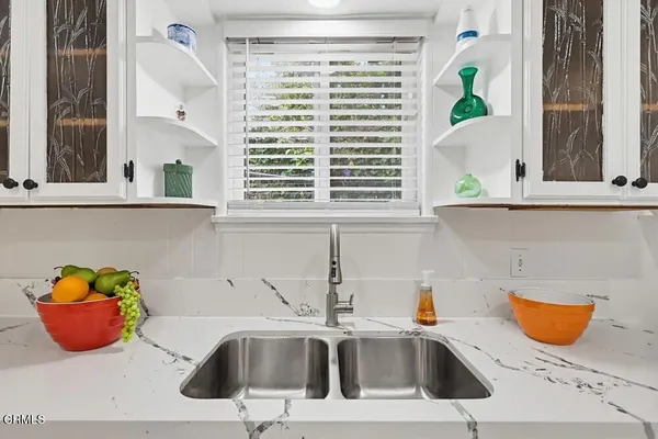 $3,800 | 1608 North Grand Oaks Avenue, Pasadena, CA 91104