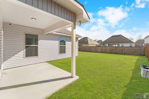 $310,000 | 40205 Maddie Drive, Prairieville, LA 70769