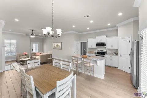 $305,000 | 40205 Maddie Drive, Prairieville, LA 70769