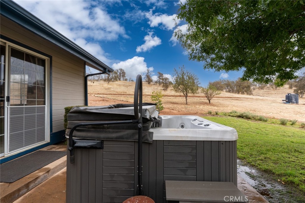 5030 Creek Front Road Catheys Valley, CA 95306 - Photo 33 of 69