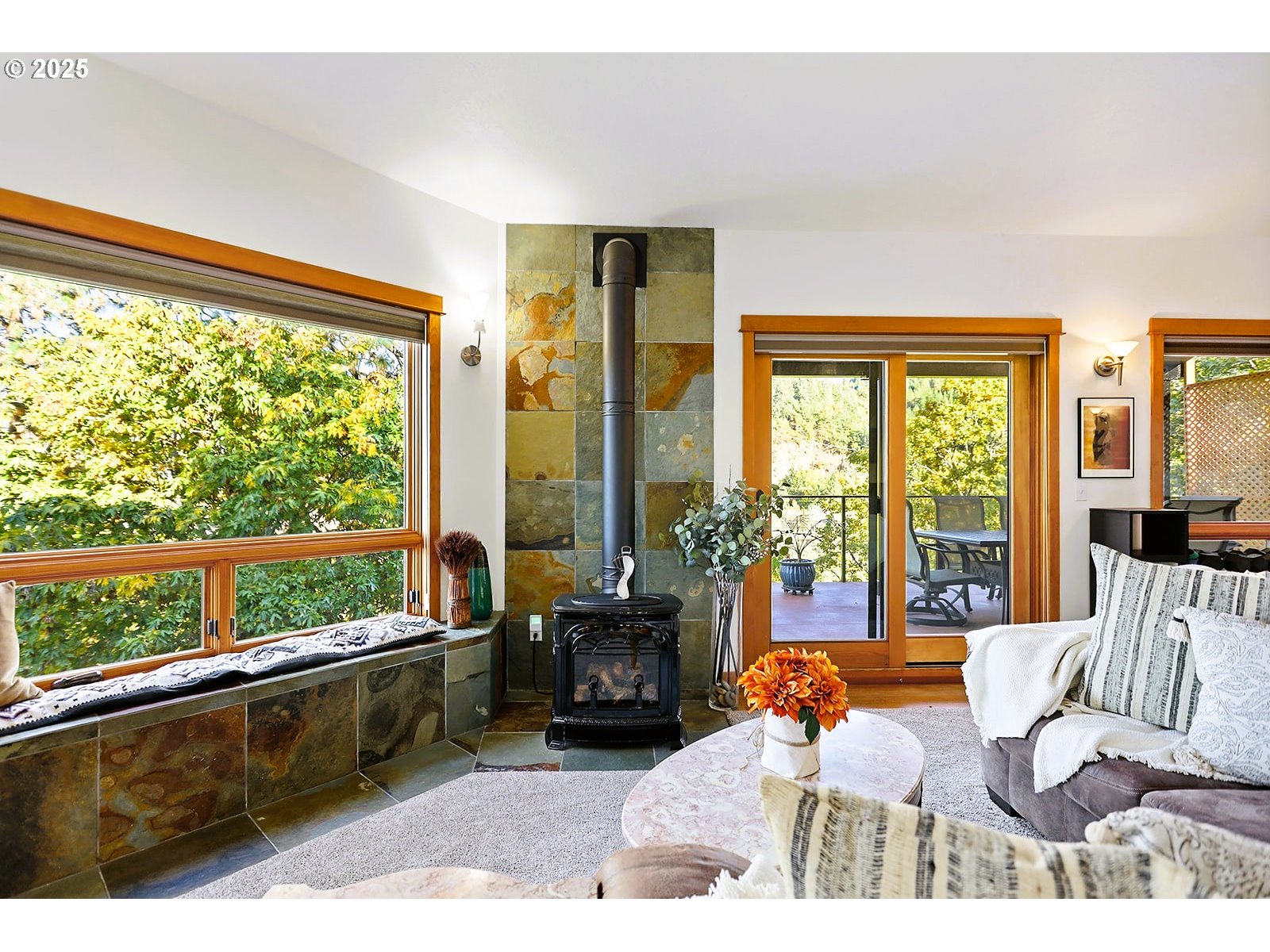 515 East 4th Street, Unit 2 Hood River, OR 97031 - Photo 18 of 48 a living room with furniture and large windows
